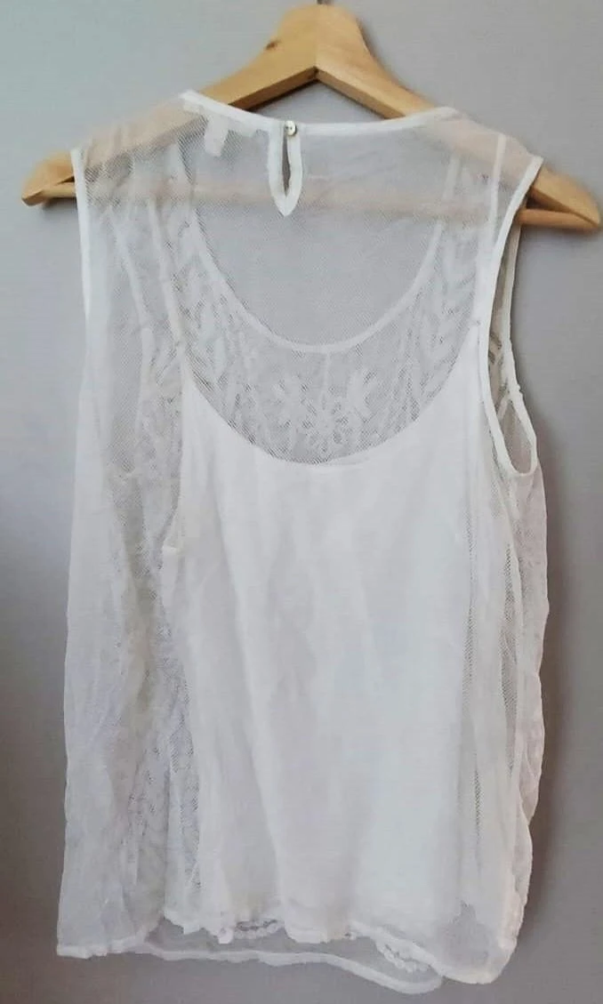 Esprit top de renda branco sem mangas, tamanho M – photo 3